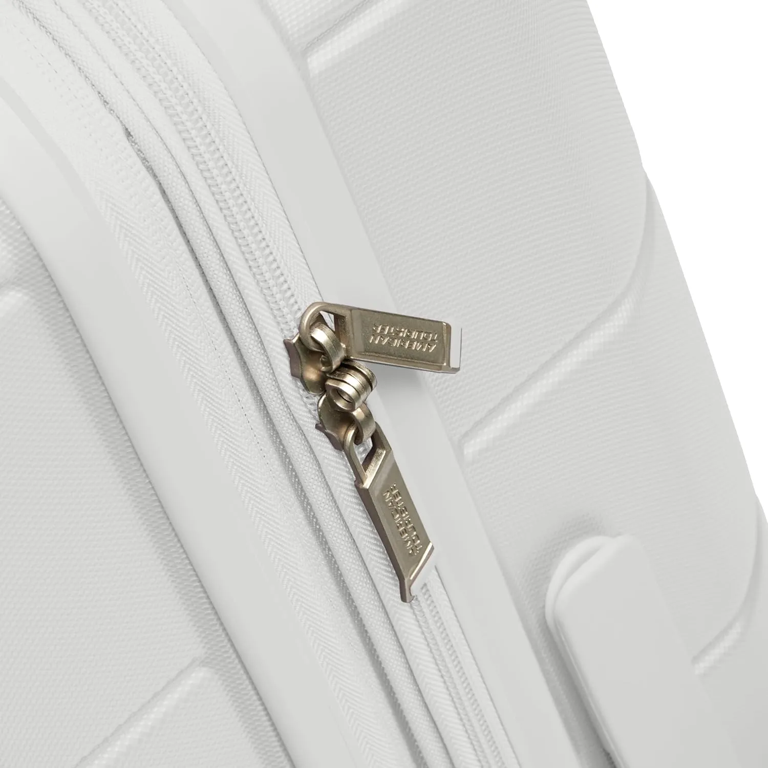 American Tourister Stratum 2.0 Expandable Hardside Luggage with Spinner Wheels