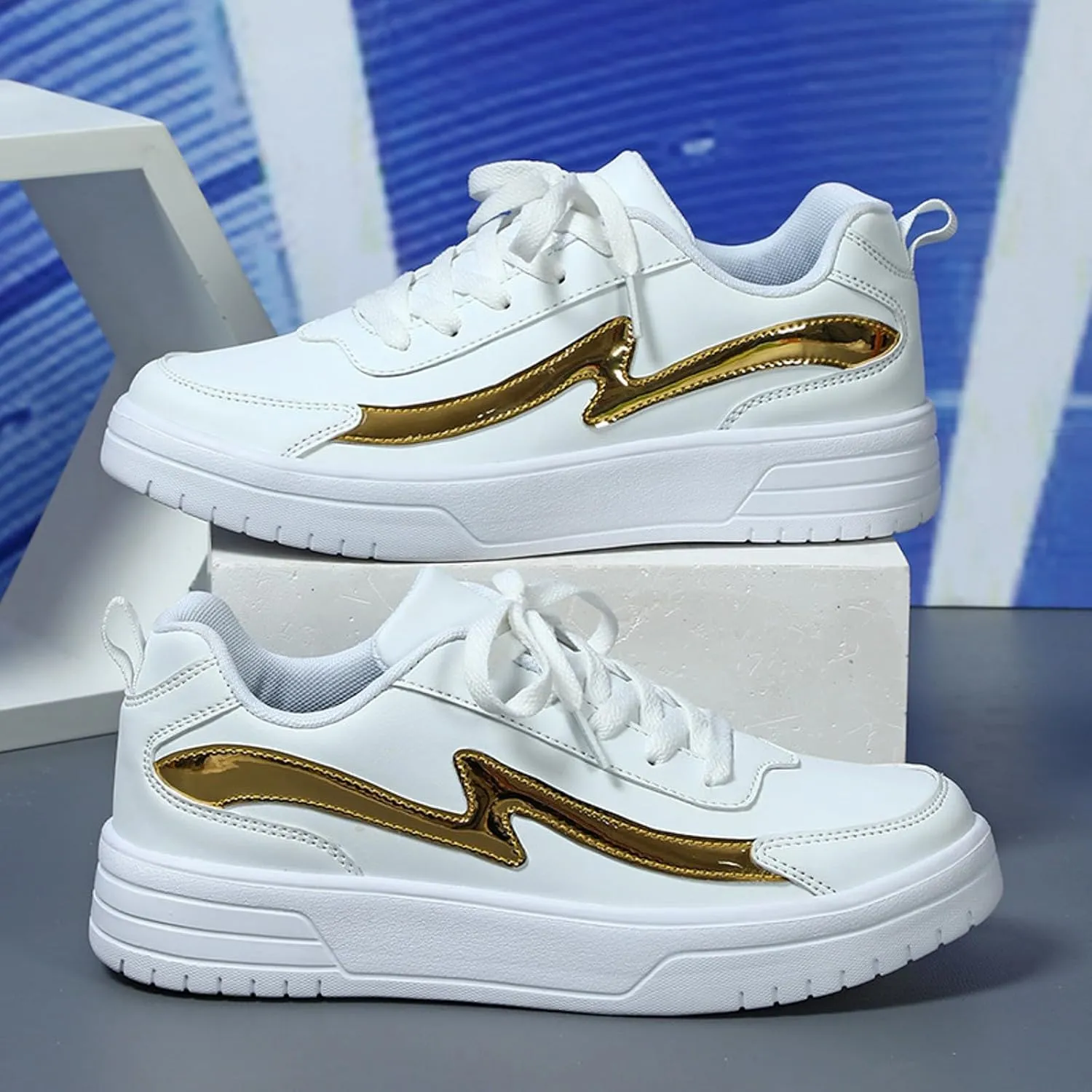 Casual Thick Soled Sneakers New Glossy Fashion Women's Shoes Low Top Lace Up Flat Shoes Couples' Woman's Sandals Size 9