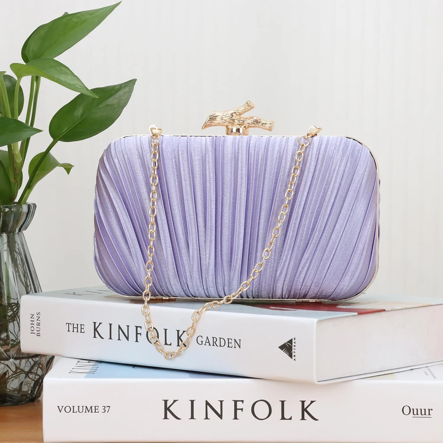 Clutch Purses for Women Evening Bag Pleated Clutch Bag with Chain for Wedding Party