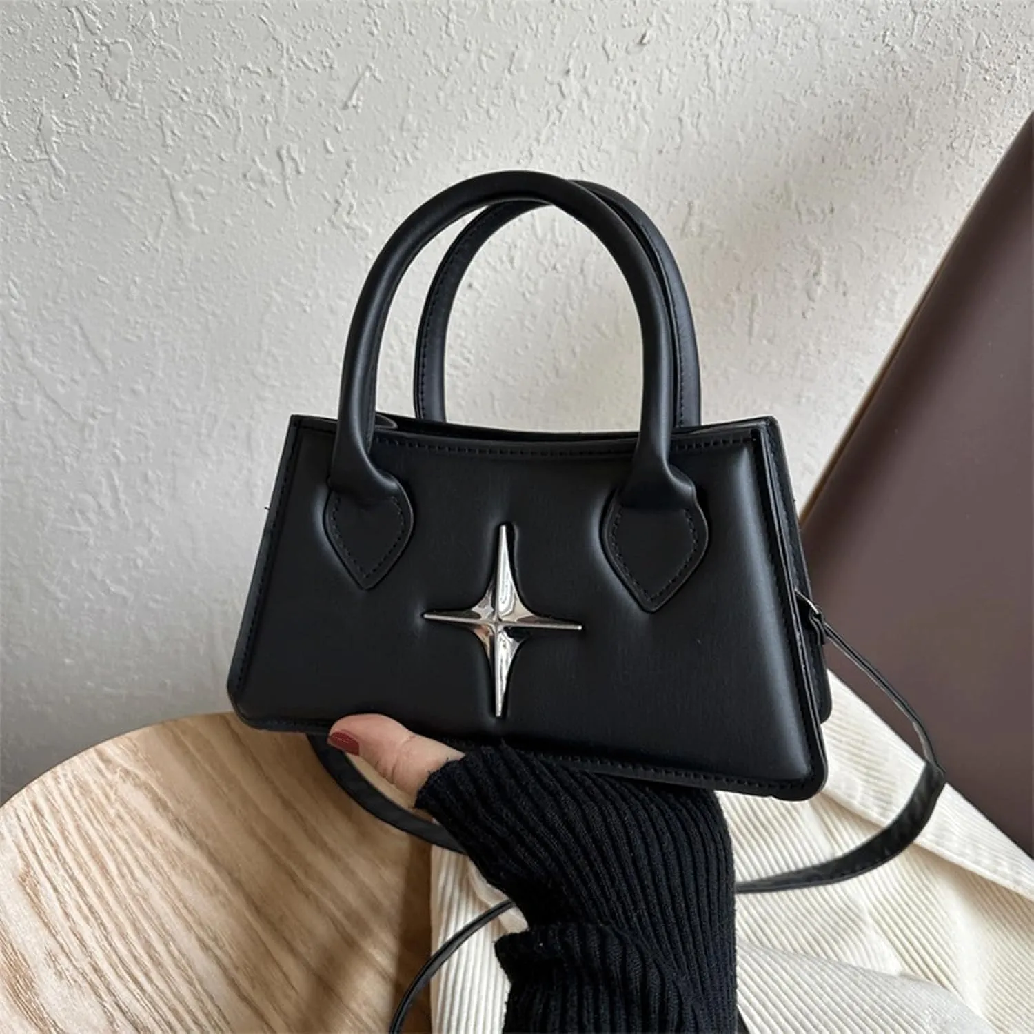 Cute Purse Small Futuristic Bag Gothic Y2k Mini Purses Minimalist Punk Classic Vintage Handbag