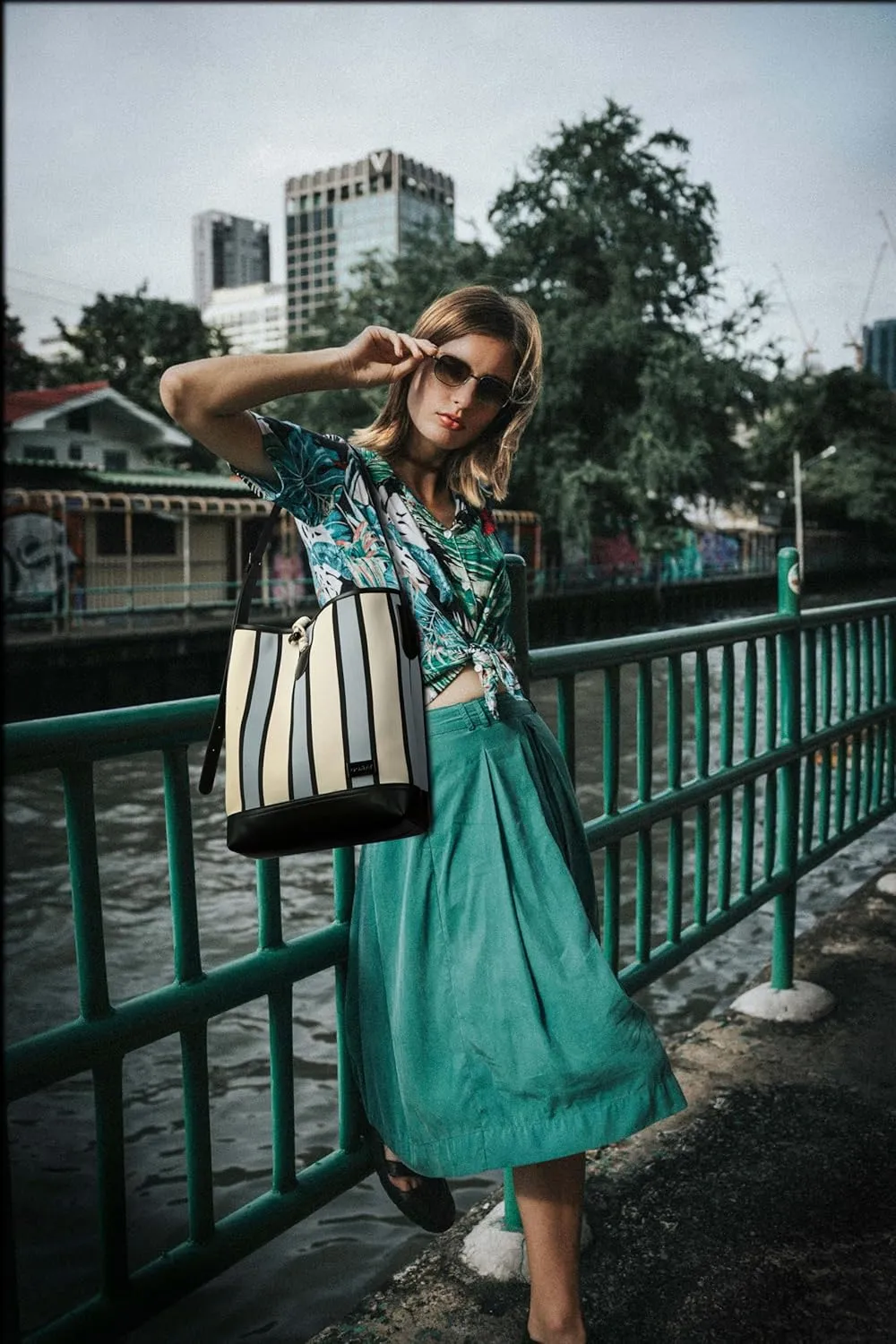 DOMAT Tote bag for Women, Striped Crossbody Satchel bag, Chic Laptop Shoulder Bag,Unique Trendy Purses