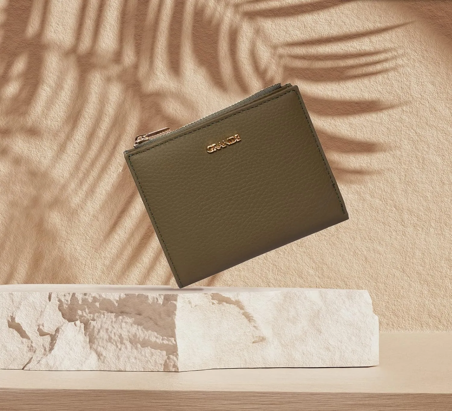 grande 2805 Genuine Leather Small Bifold Wallet For Women Minimalist Wallet Ladies Zippered Mini Purse Small Card Holder (Green)