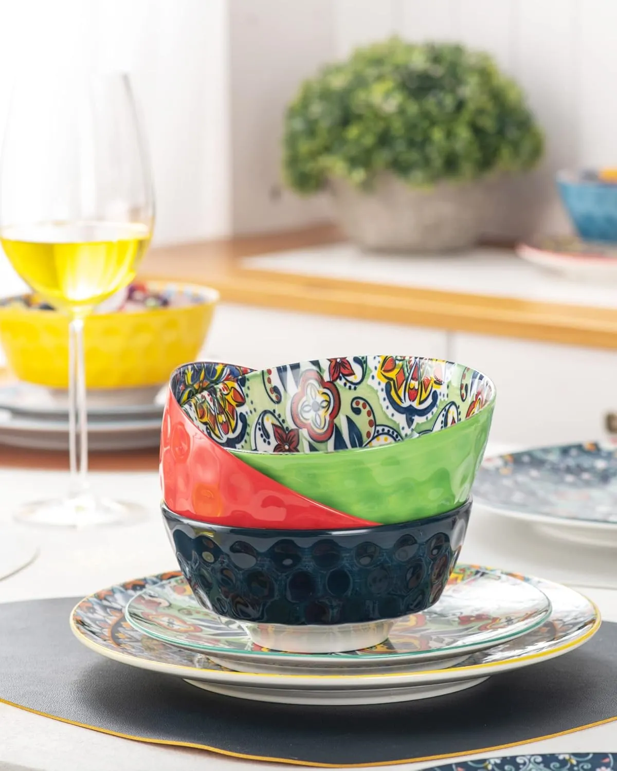 HENXFEN LEAD Ceramic Cereal, Soup Bowls Set of 6-25 Oz Porcelain Serving Bowls for Dinner, Pasta, Salad, Oatmeal, Microwave & Dishware Safe - Bohemian Style