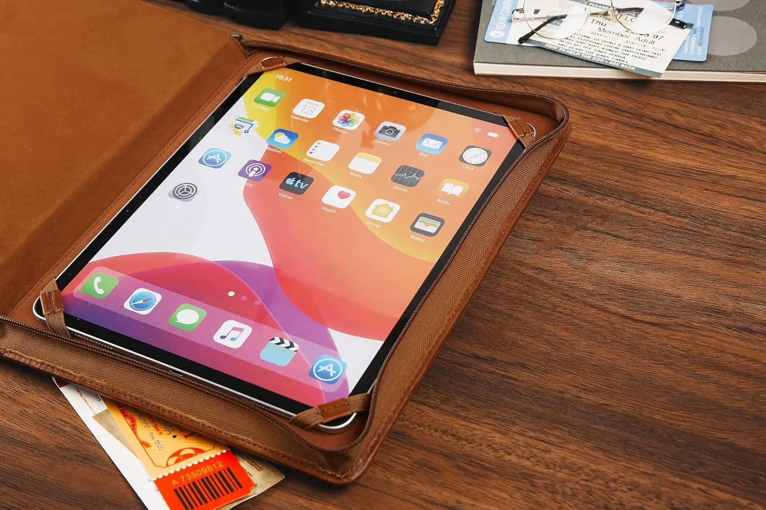 Leather Portfolio for 12.9-inch iPad Pro (2018/2020/2021/2022), Business Tablet Portfolio Case for Men, Personalized Padfolio for Women, Custom Portfolio Folder for A4 Notepad (Brown, Custom)