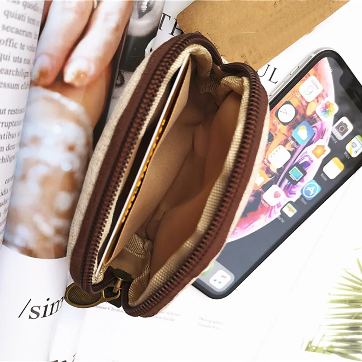 Lightweight Zippered Zipper Pocket Size Pouch Minimalist Wallet Purses for Card Cash Coin Bills (Bear)