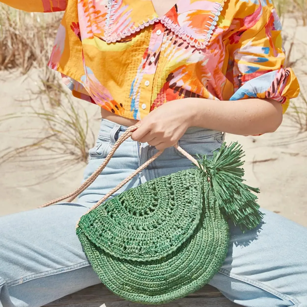 Lila Women's Crocheted Raffia Straw Flap Crossbody Bag O/S