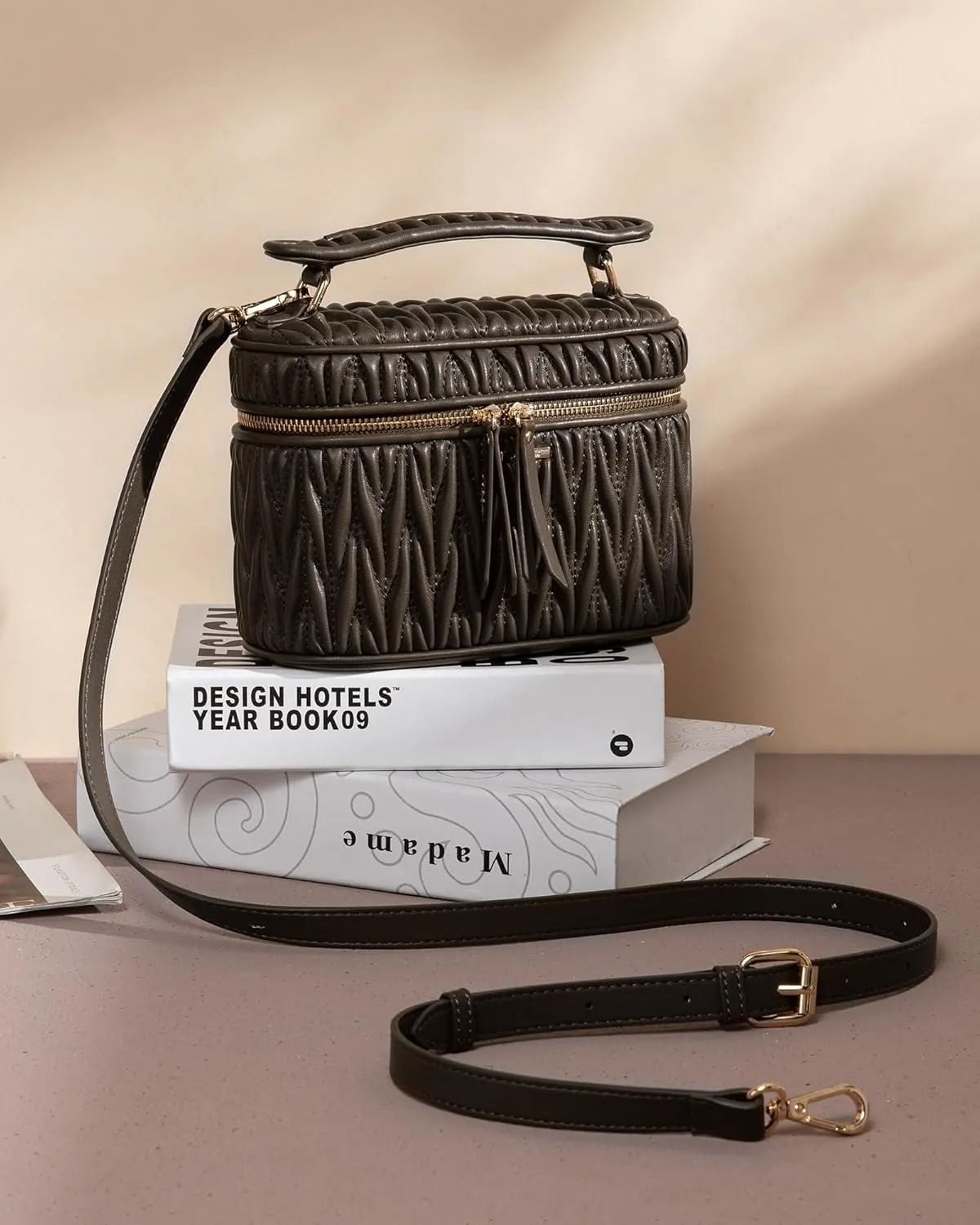 LOVEVOOK Crossbody Bags for Women, Quilted Crossbody Purses for Women, Small Shoulder Handbags for Daily, Work, Travel, Gifts