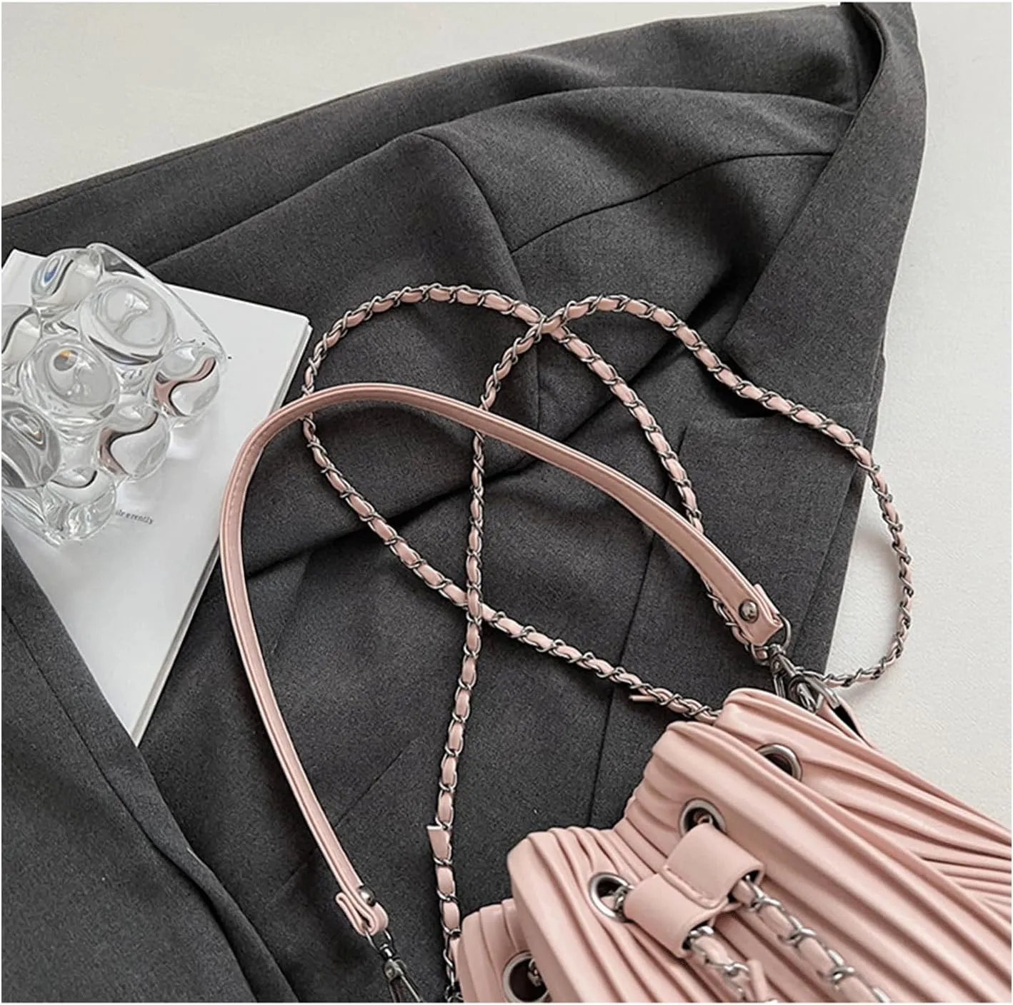 Mini Bucket Bag Pleated Leather Bucket Purse Vintage Purse Bag with Drawstring Crossbody Small Handbag