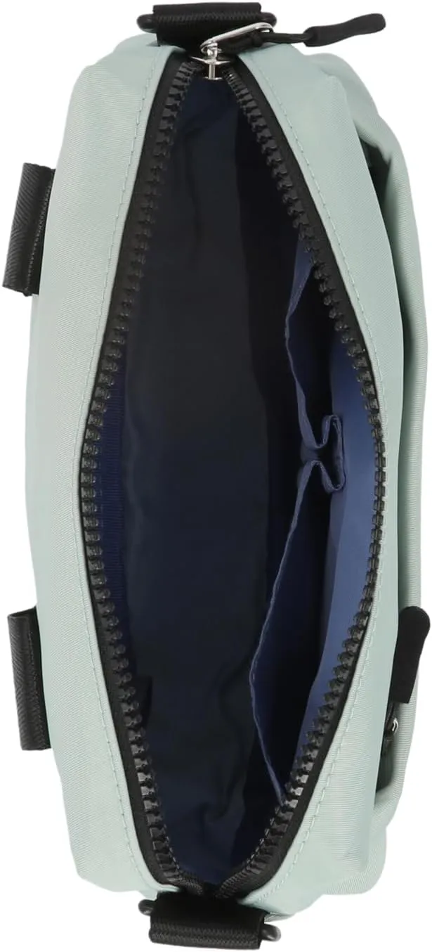 Nautica Nylon Bean crossbody/Belt Bag adjustable shoulder strap