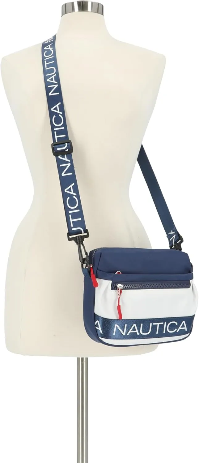 Nautica Nylon Bean crossbody/Belt Bag adjustable shoulder strap