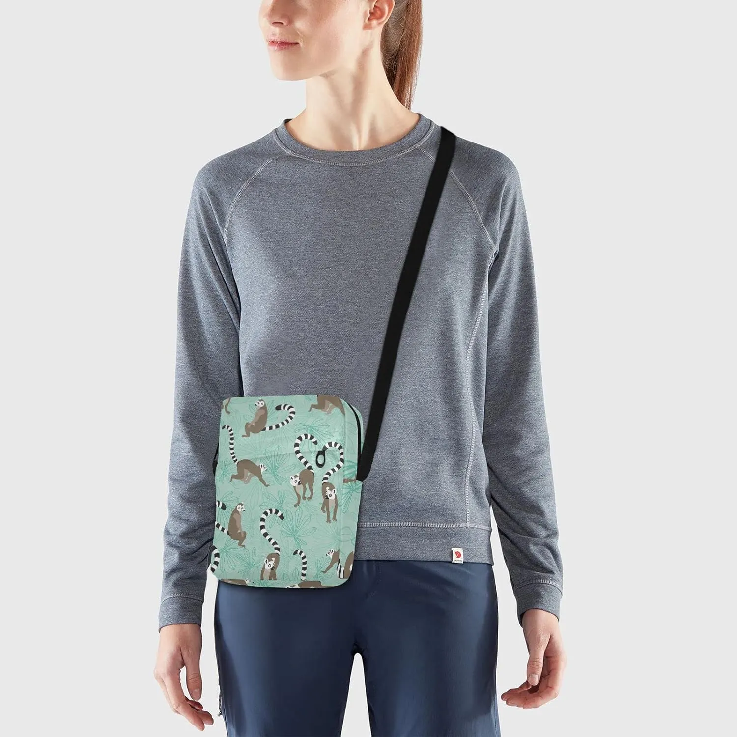 Oyihfvs Messenger Bag, Men's Crossbody Bag, Women's Crossbody Bag with Adjustable Strap