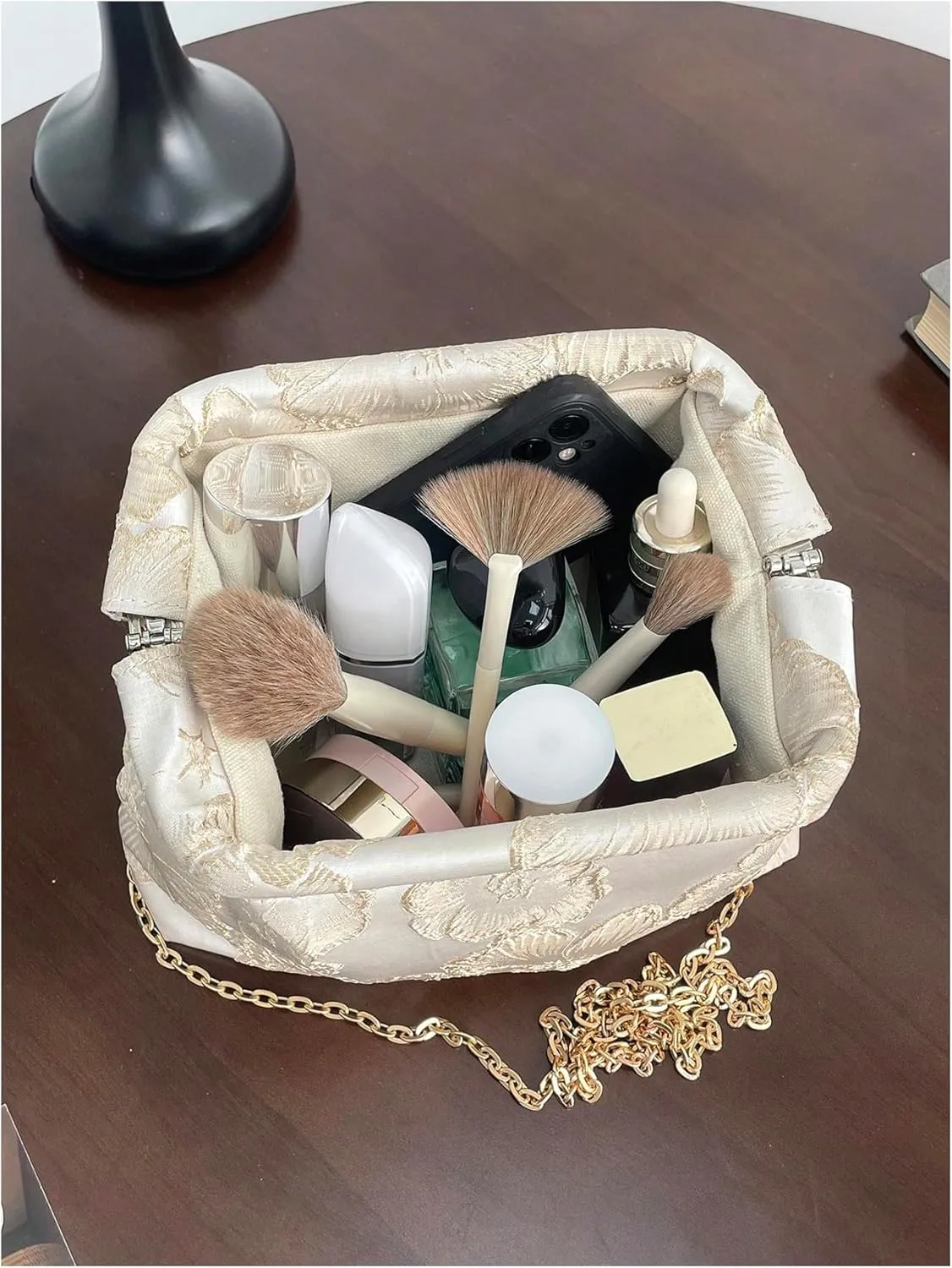 OYOANGLE Women's Flower Embroidery Clutch Purse Kiss Lock Shoulder Bags Evening Handbag