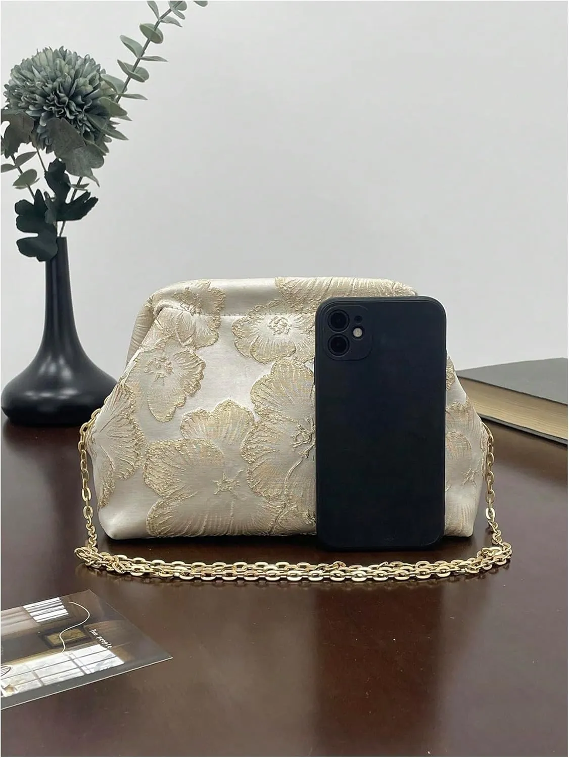 OYOANGLE Women's Flower Embroidery Clutch Purse Kiss Lock Shoulder Bags Evening Handbag
