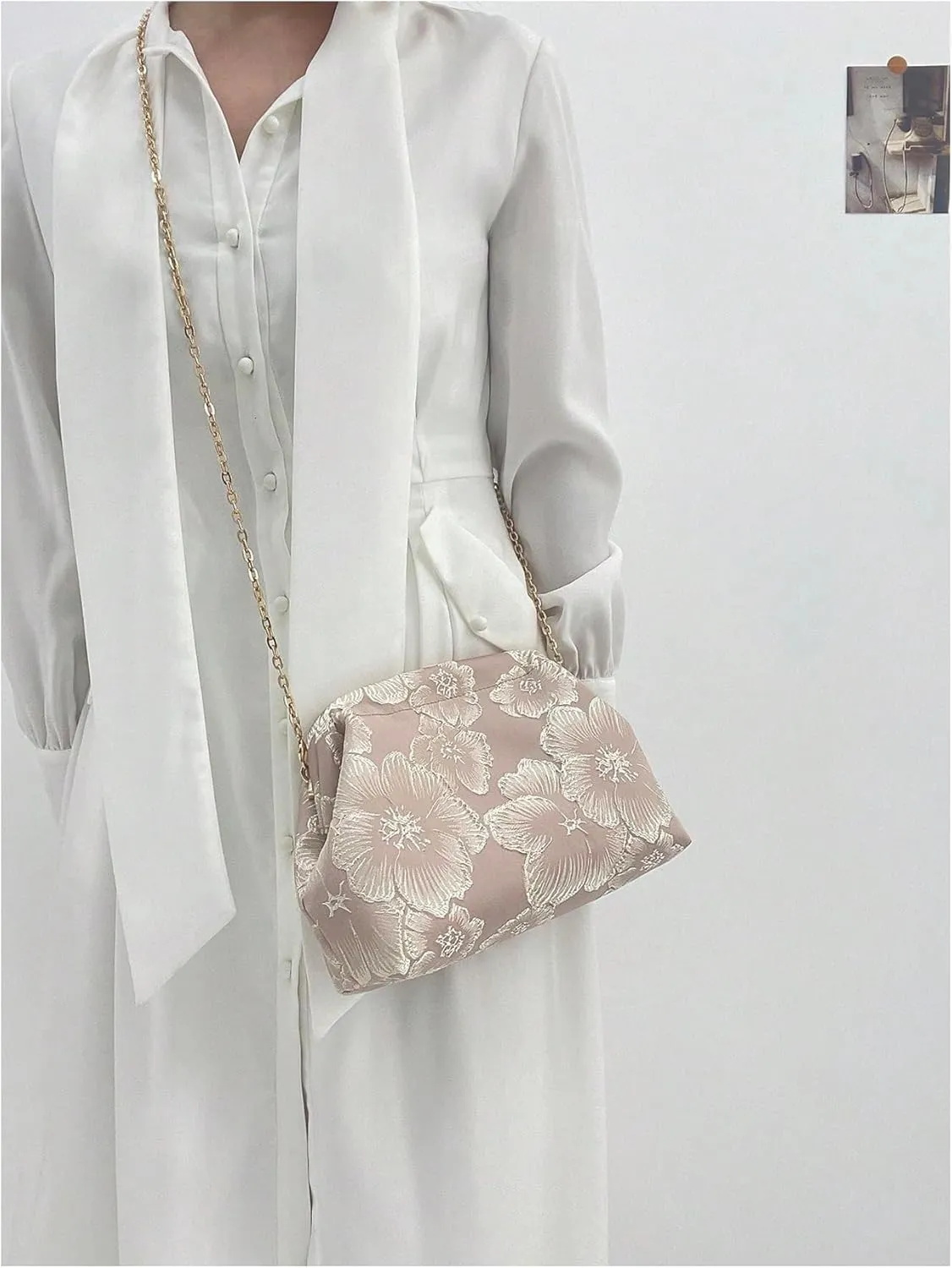 OYOANGLE Women's Flower Embroidery Clutch Purse Kiss Lock Shoulder Bags Evening Handbag