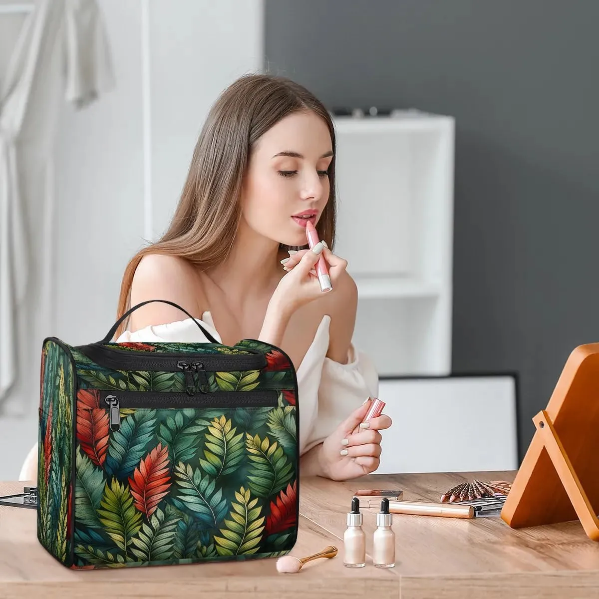 Portable Makeup Bag Cosmetic Bags for Women Leaves Themed Cute Waterproof Hanging Toiletry Bag Organizer cosmetics Bags