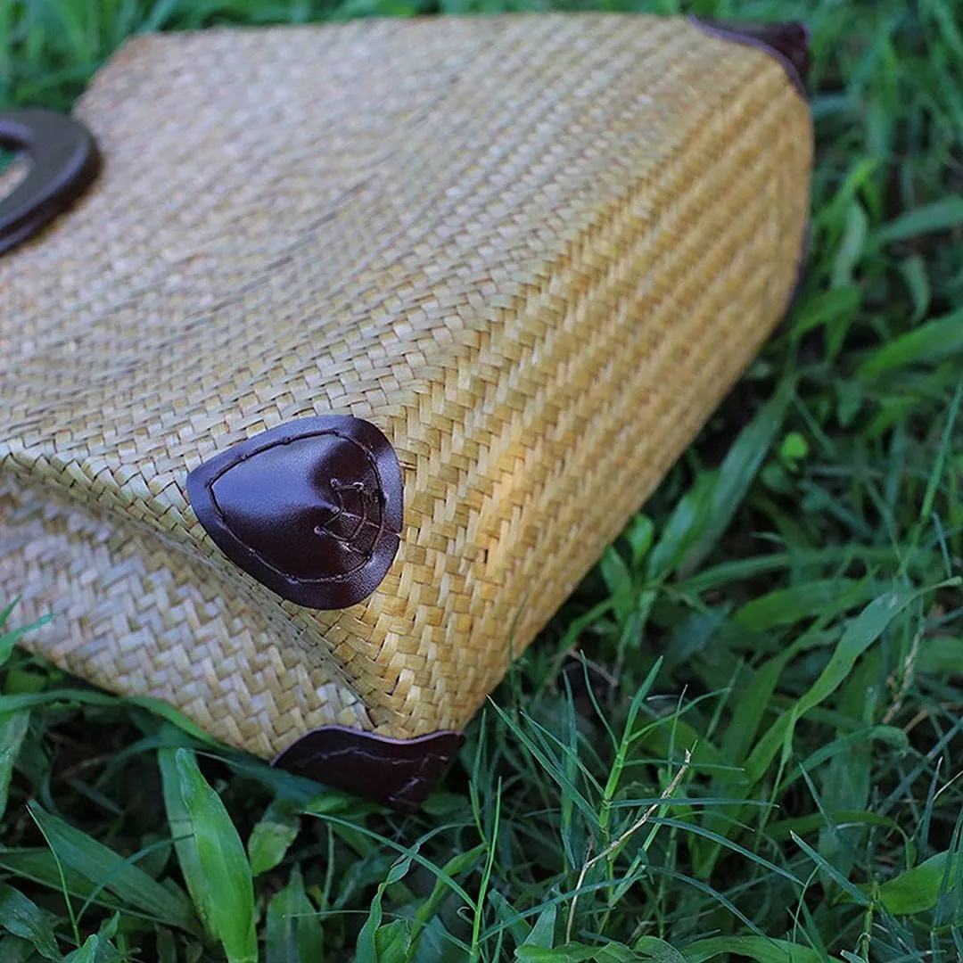 QZUnique Hand-woven Straw Bag Women Summer Beach Handbag Purse Retro Rattan Tote Clutch Travel Bag with Wood Round Top Handle
