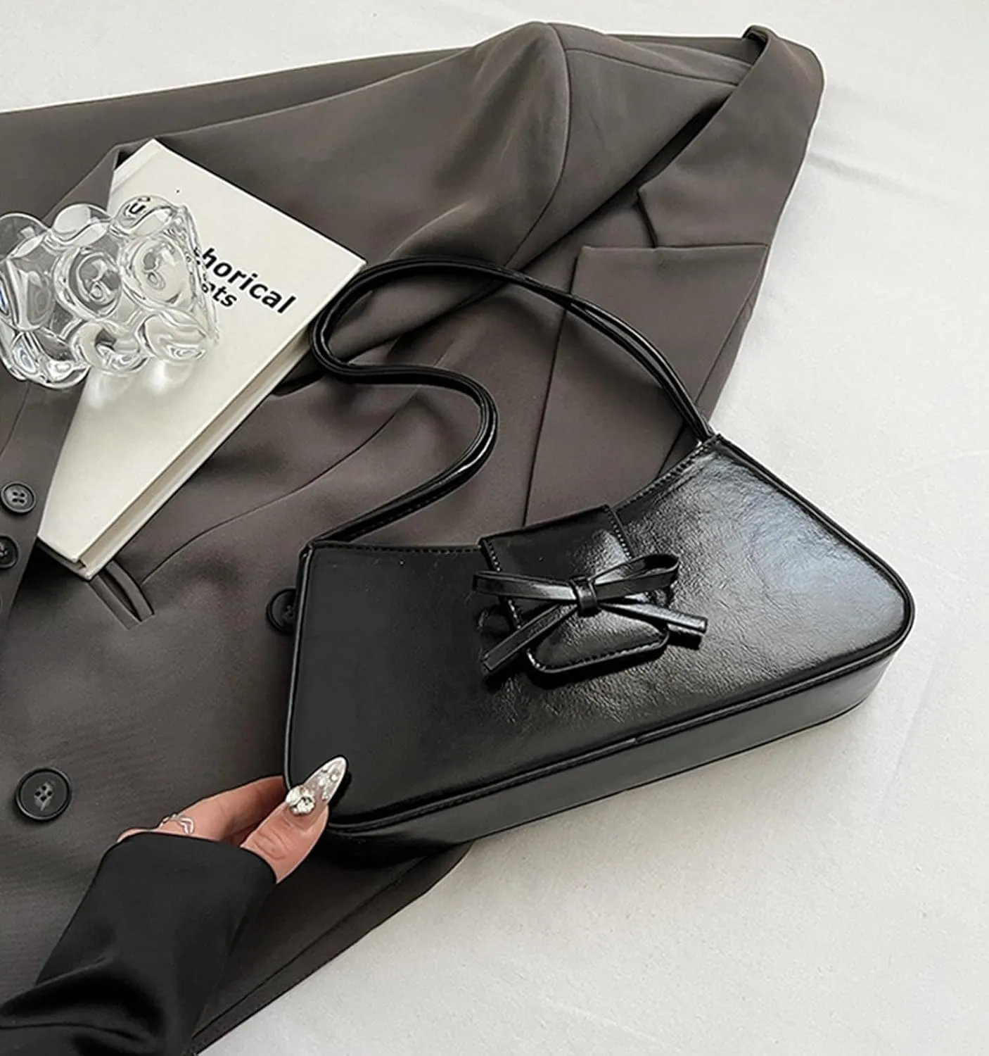 Shoulder Bag for Women, Hobo Handbags Trendy Y2K Purses Patent Leather Clutch Bag Cute Bow Purse