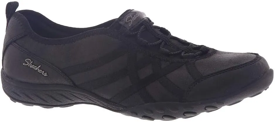 Skechers Women's Breathe-Easy-Days End Sneaker