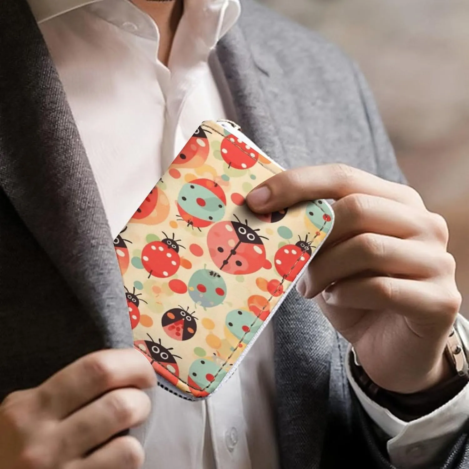 Slim Credit Card Holder Minimalist Ladybugs Cartoon Pattern Printing Leather Card Bag Compact Card Organizer For Daily Use