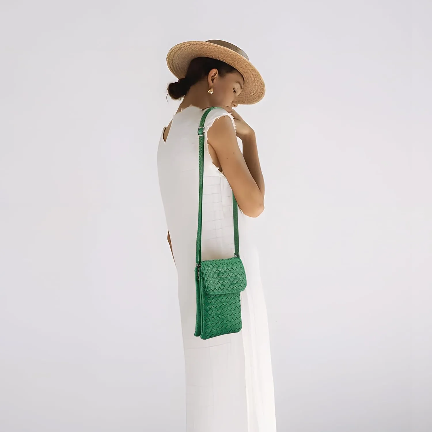 Small Crossbody Bags for Women Small Purses Woven Cell Phone Purse Travel Purse Wallet Phone Purses