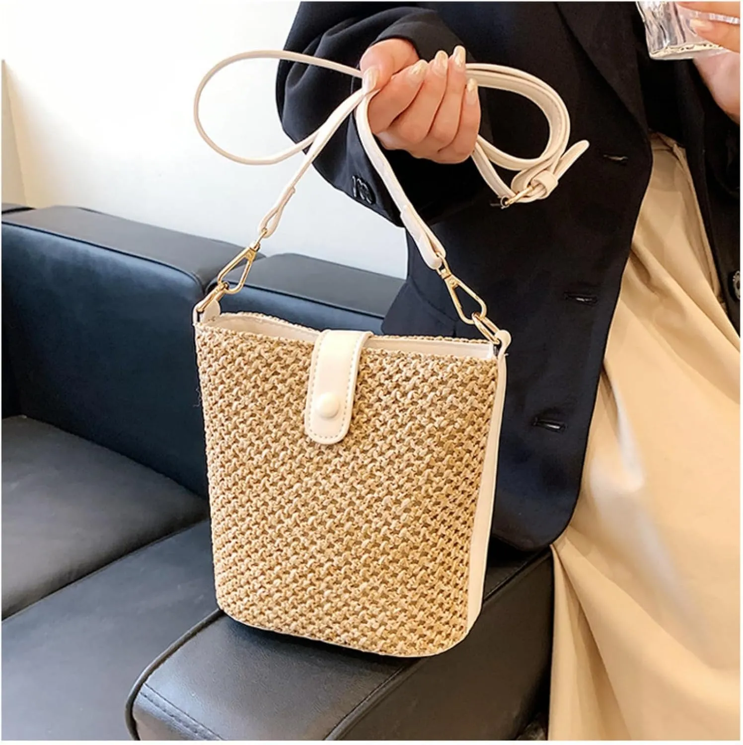 Straw Crossbody Bags Women Summer Woven Bucket Handbag Resort Trendy Shoulder Tote 2025 Beach Purse