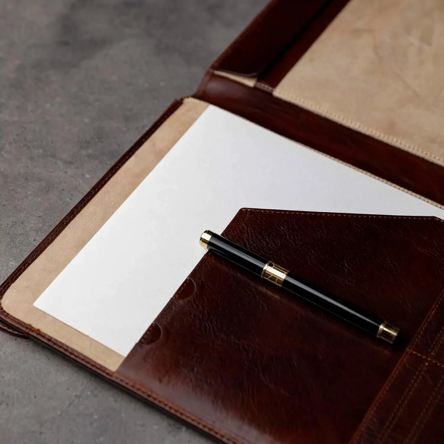 Time Resistance Leather Portolio - Full-Grain Leather Portfolio – Document Briefcase Made in Italy – Tablet size bag