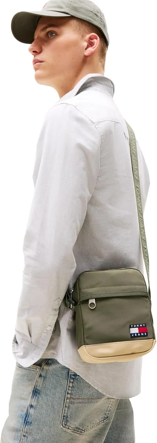 Tommy Jeans Essential Daily Crossbody Bag with Zipper and Adjustable Strap