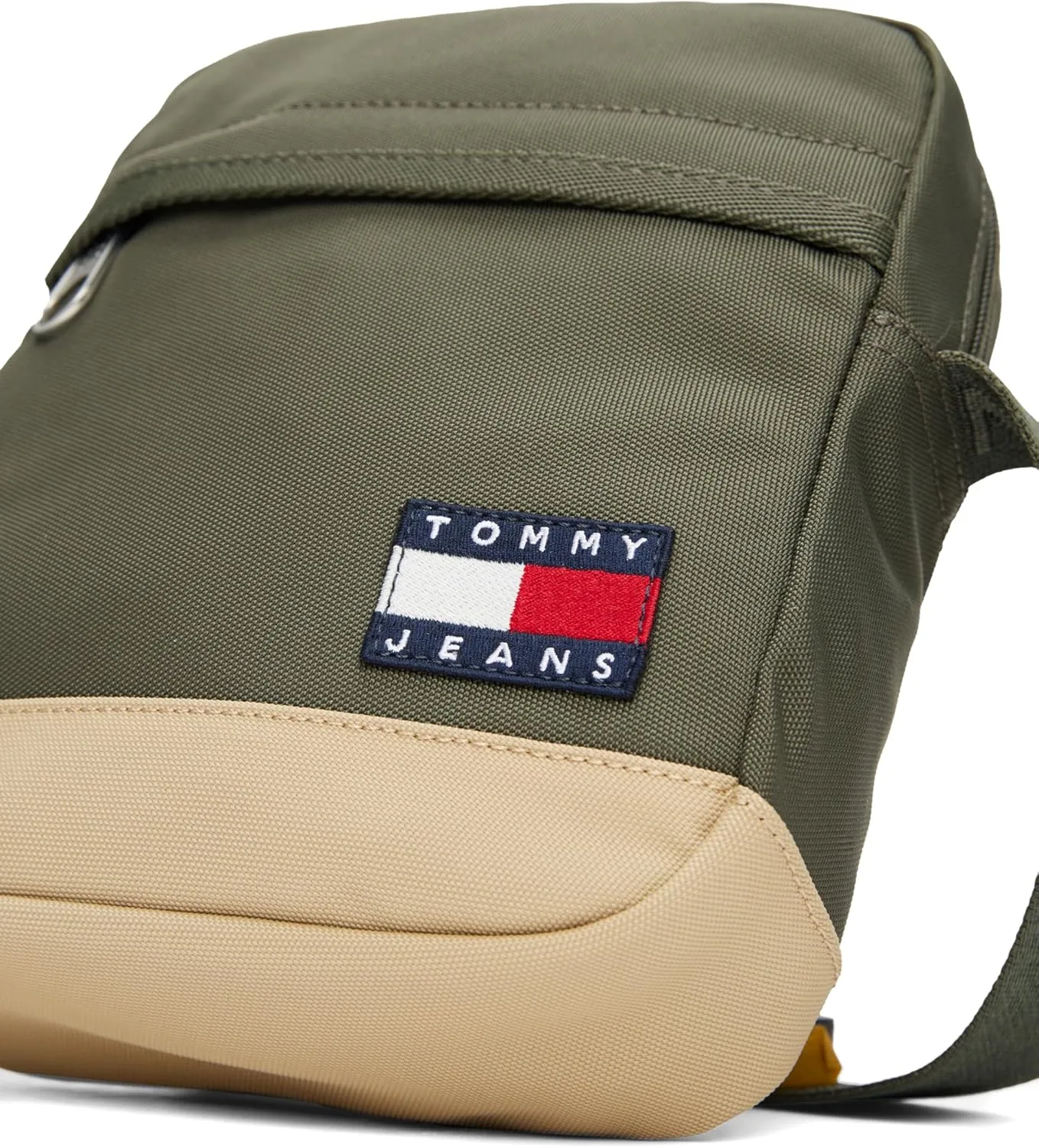 Tommy Jeans Essential Daily Crossbody Bag with Zipper and Adjustable Strap
