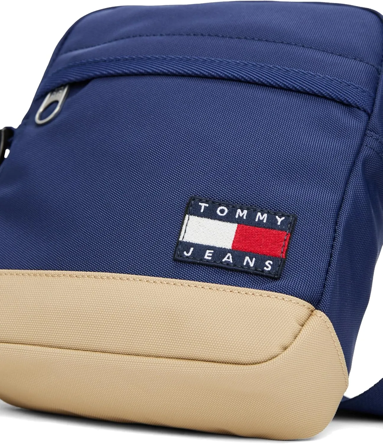 Tommy Jeans Essential Daily Crossbody Bag with Zipper and Adjustable Strap
