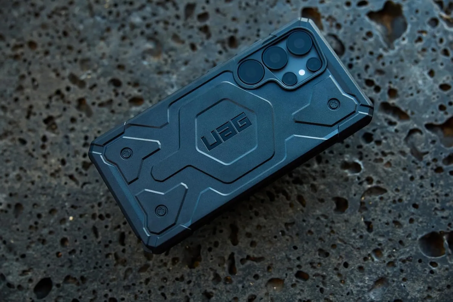 URBAN ARMOR GEAR UAG Designed for Samsung Galaxy S25 Ultra Case 6.8" Pathfinder - Compatible with Magnetic Charging Armor Shell Impact-Resistant Rugged Military Grade Protective Cover, Olive Drab