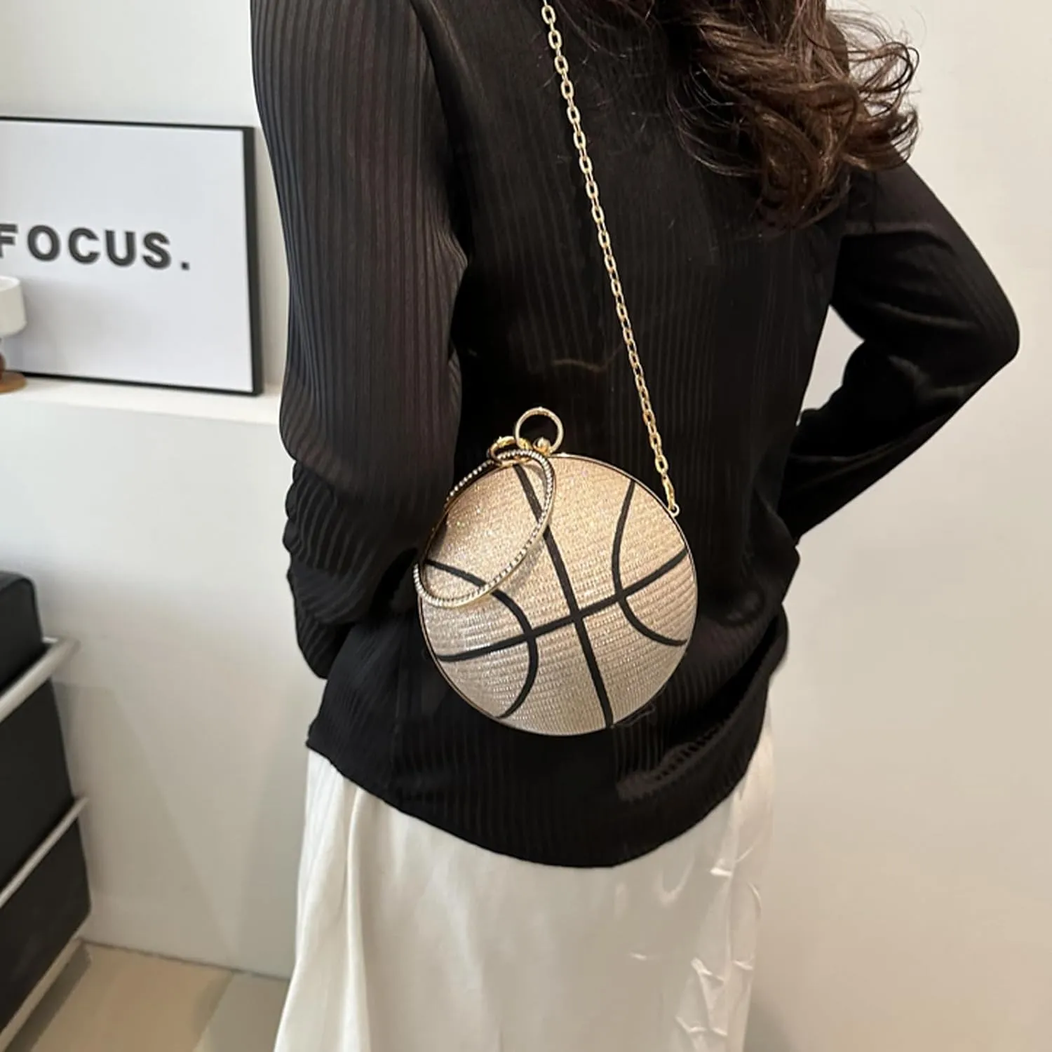 Women's Basketball Mini Round Messenger Bag - Diamond-Encrusted Handbag, Stylish Novelty Purse, Unique Design