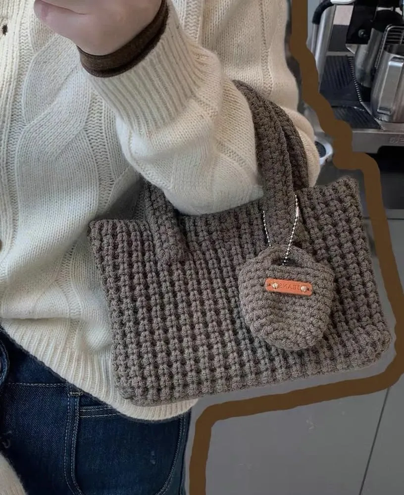 Women's Wrist Purses Small Crochet Tote Bag Cute Ribbed Knitted Handbag Handmade Aesthetic Purse